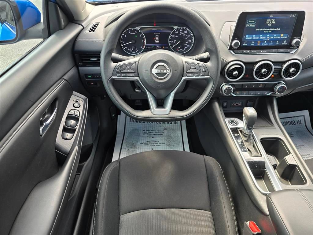 Used 2024 Nissan Sentra SV FWD image 3