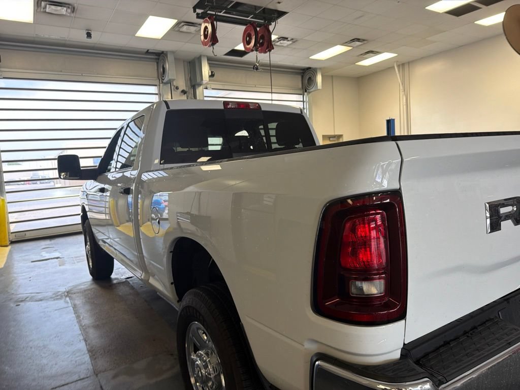 Used 2025 RAM 2500 Tradesman AWD/4WD image 9