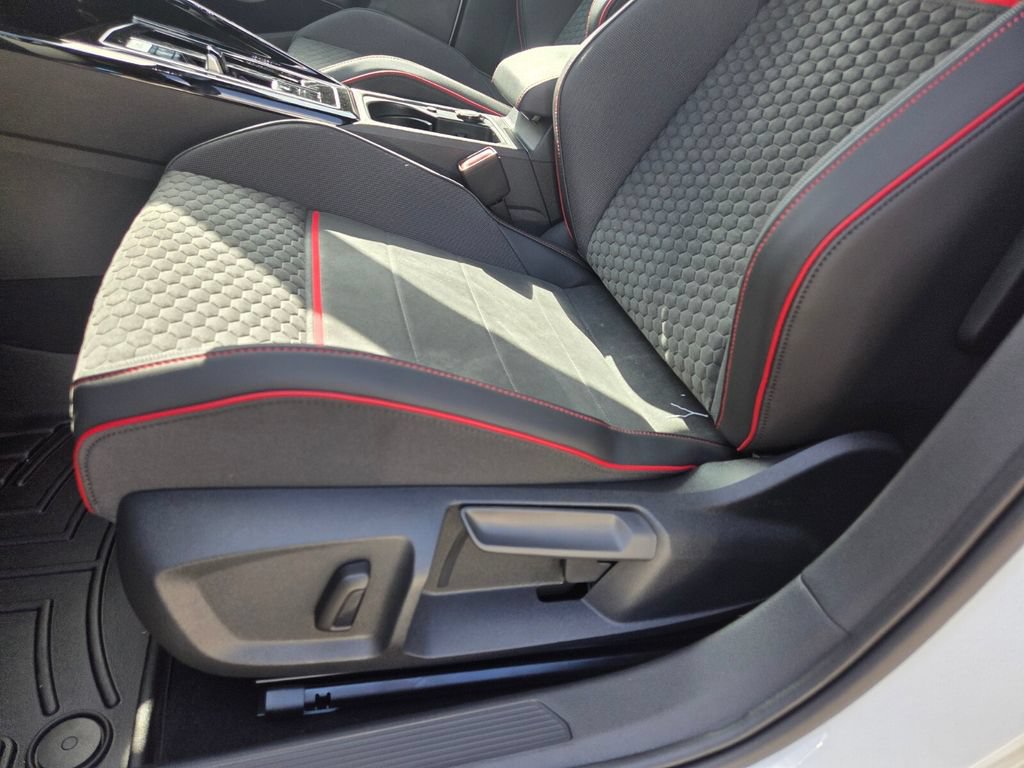 New 2026 Volkswagen GTI SE FWD image 10