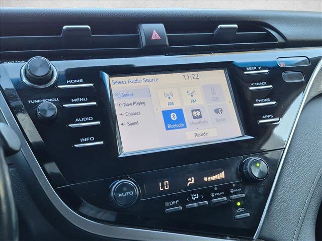 Used 2018 Toyota Camry SE FWD image 14