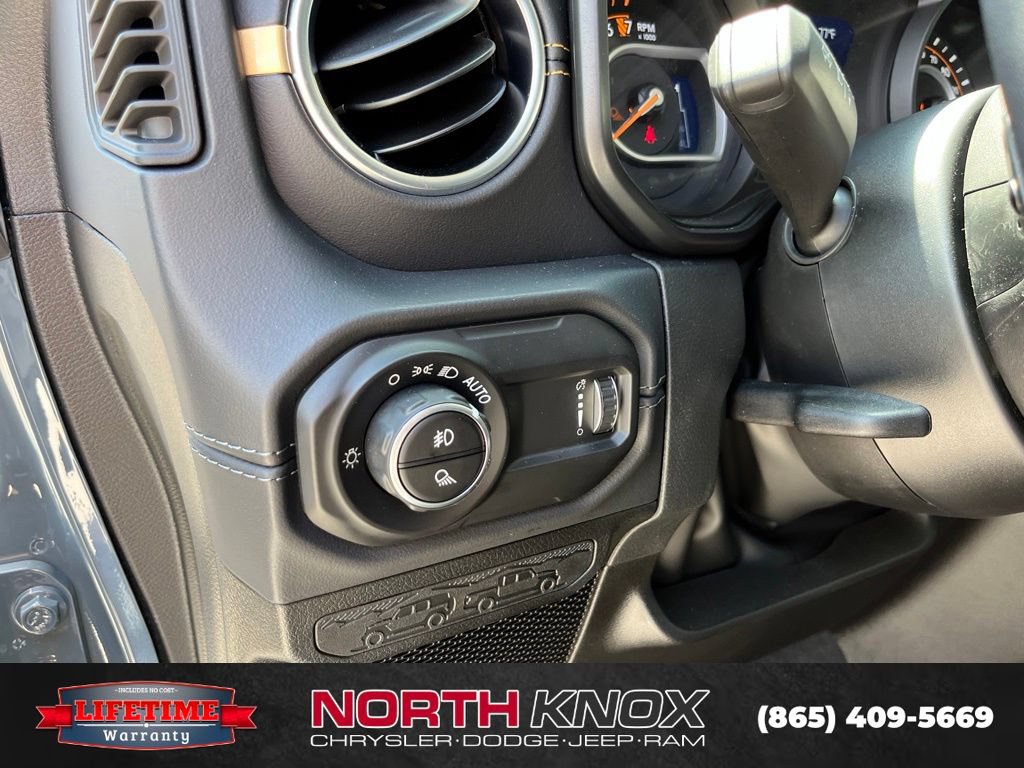New 2026 Jeep Gladiator Sport AWD/4WD image 9
