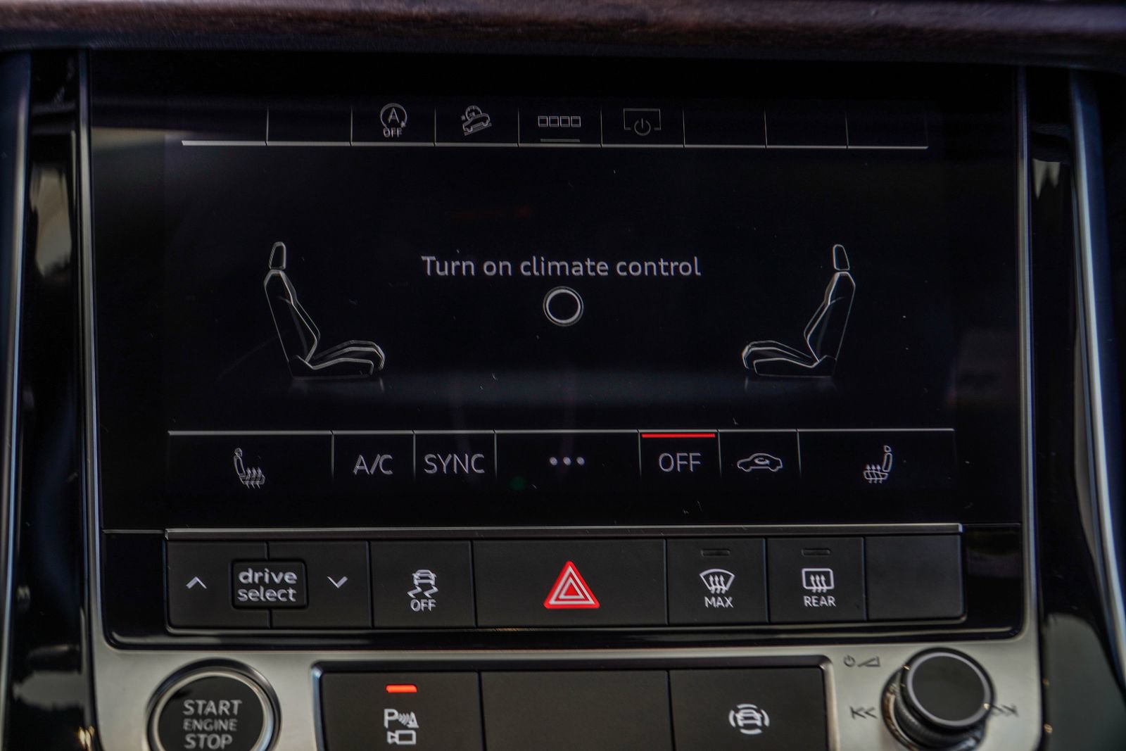 Used 2025 Audi Q7 3.0T Premium Plus AWD/4WD image 24