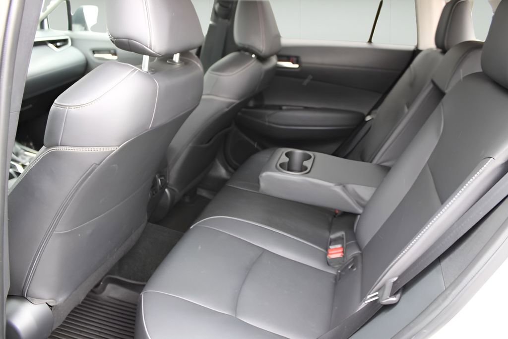 Used 2023 Toyota Corolla Cross XLE w/ Convenience Package image 20