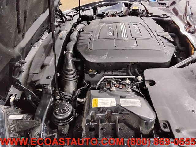 Used 2013 Jaguar XK Coupe RWD image 10
