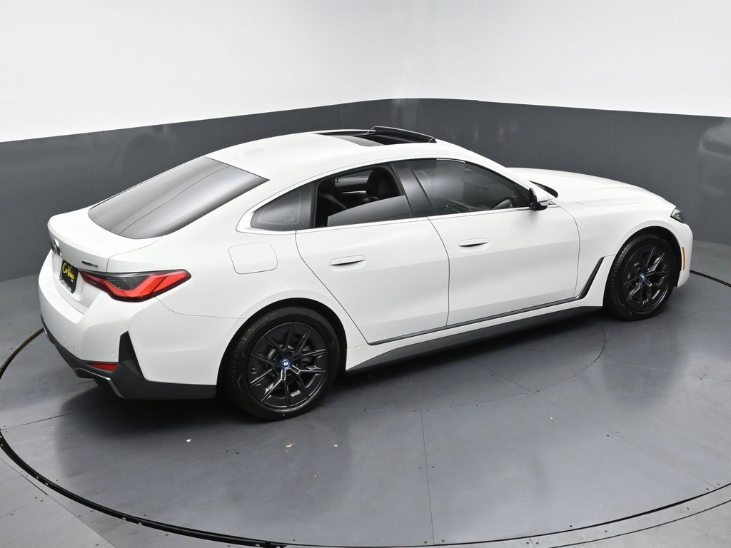 Used 2022 BMW i4 eDrive40 w/ Premium Package image 45
