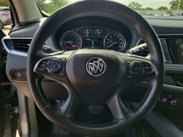 Used 2018 Buick Enclave Essence FWD image 22