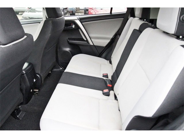 Used 2018 Toyota RAV4 XLE w/ Plus Extra Value Package image 11