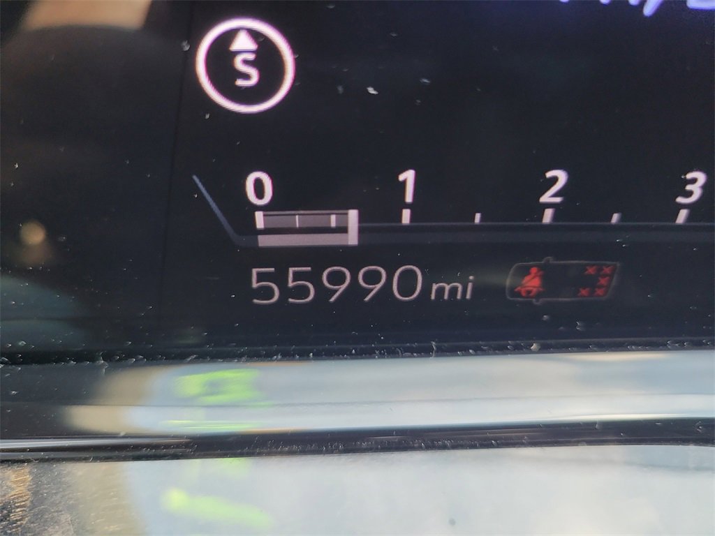 Used 2022 Cadillac Escalade ESV Premium Luxury image 31