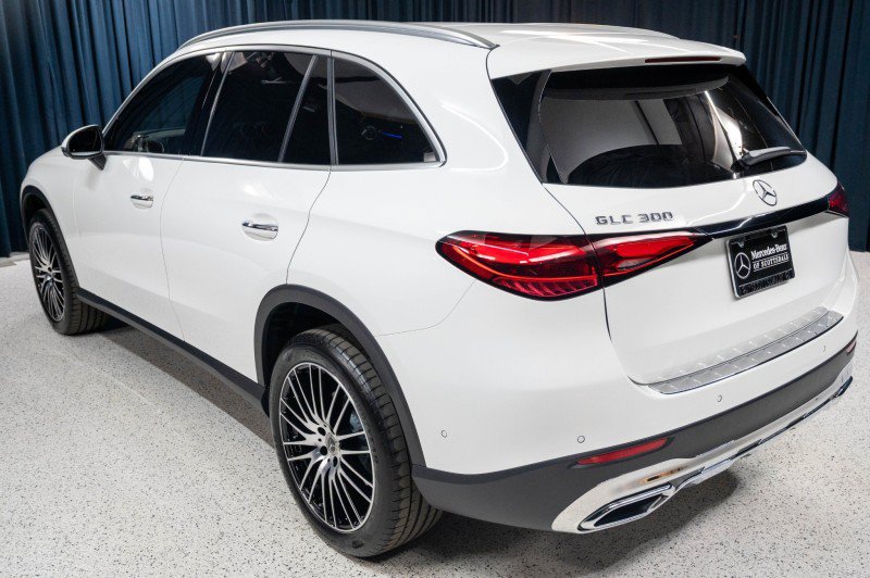 New 2026 Mercedes-Benz GLC 300 image 7