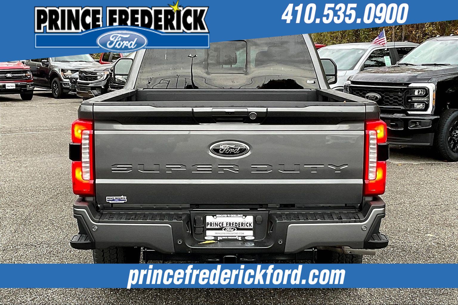 New 2026 Ford F350 Lariat w/ Black Appearance Package image 4