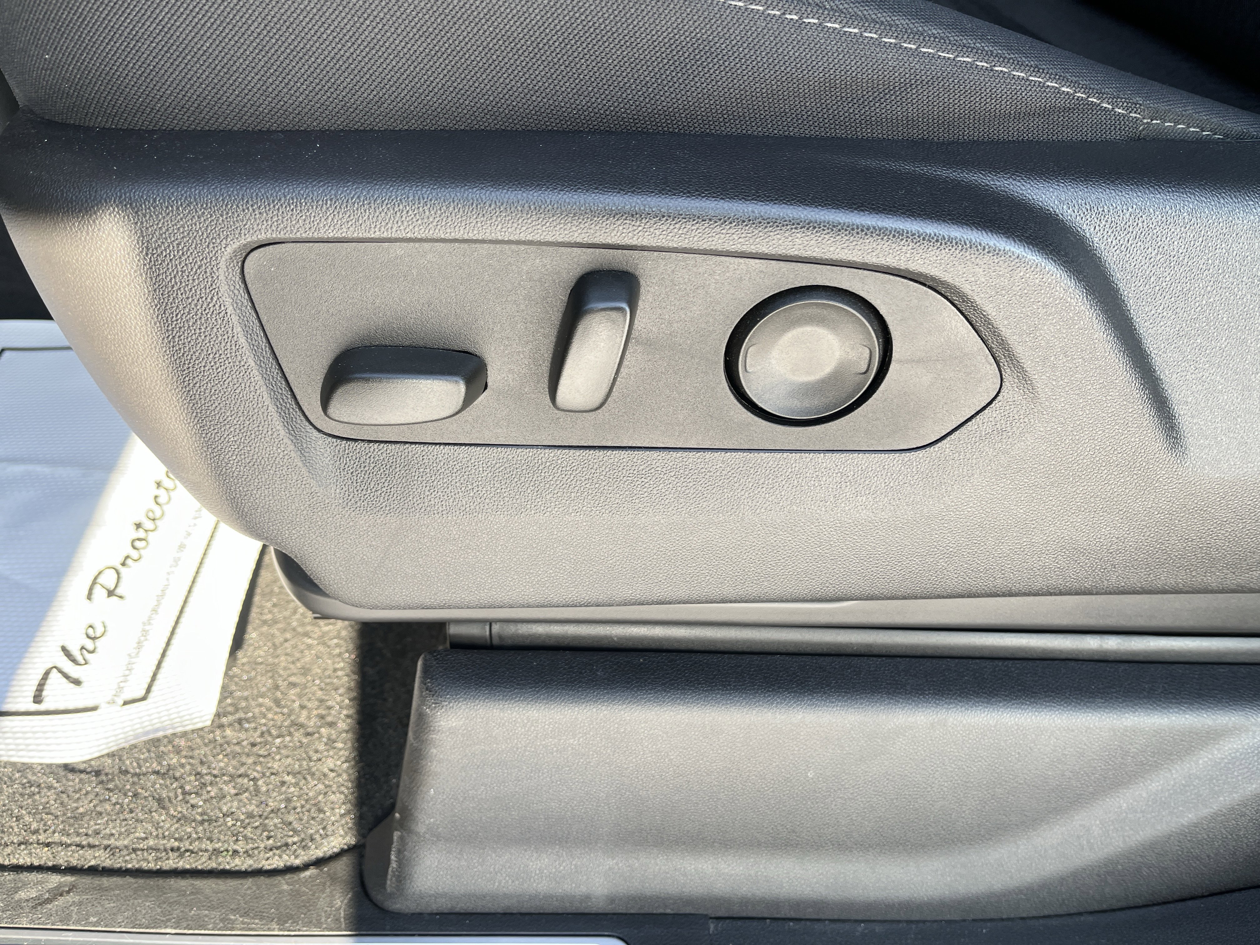 Used 2025 GMC Sierra 1500 Elevation w/ X31 Off-Road Package image 11