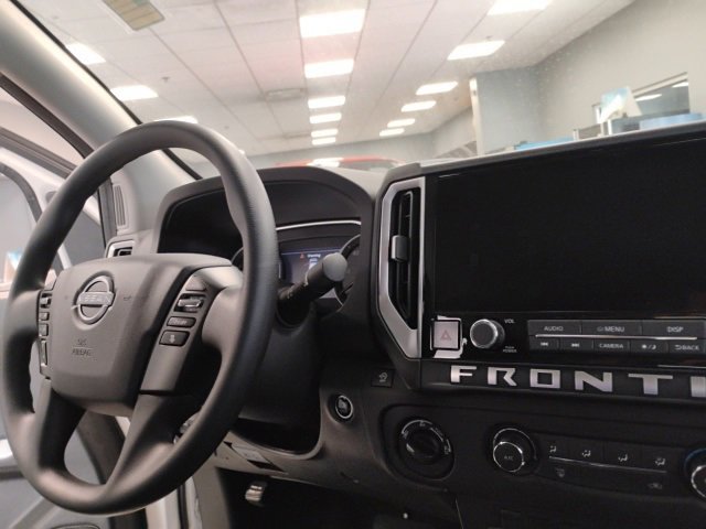 New 2025 Nissan Frontier SV image 13