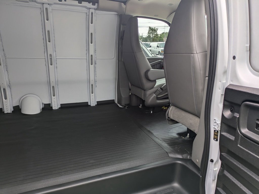 New 2025 Chevrolet Express 2500 Extended w/ Driver Convenience Package image 8