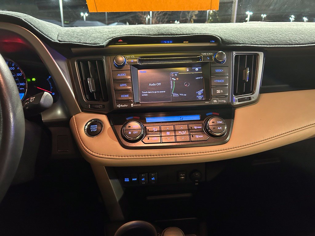 Used 2014 Toyota RAV4 Limited w/ Technology Package AWD/4WD image 25