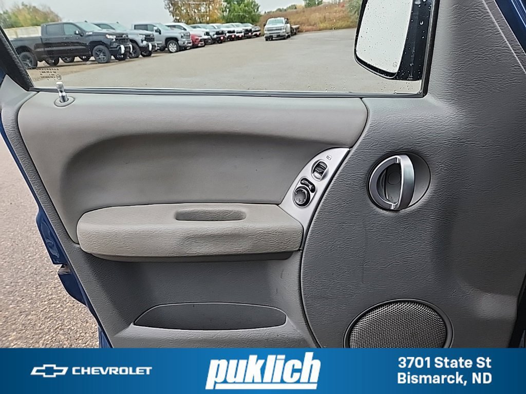 Used 2005 Jeep Liberty Limited AWD/4WD image 22