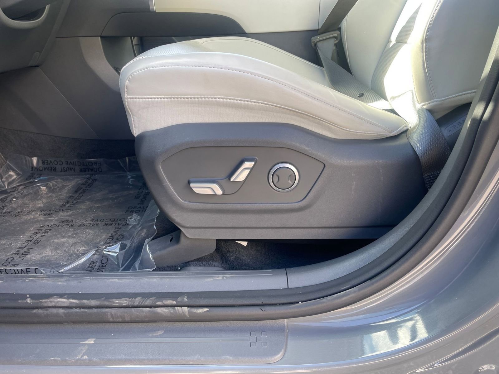 Used 2025 Hyundai Santa Fe SEL image 22