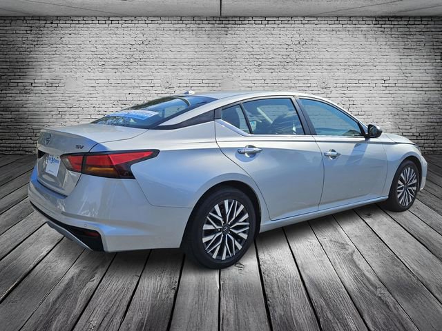 Used 2024 Nissan Altima 2.5 SV image 5