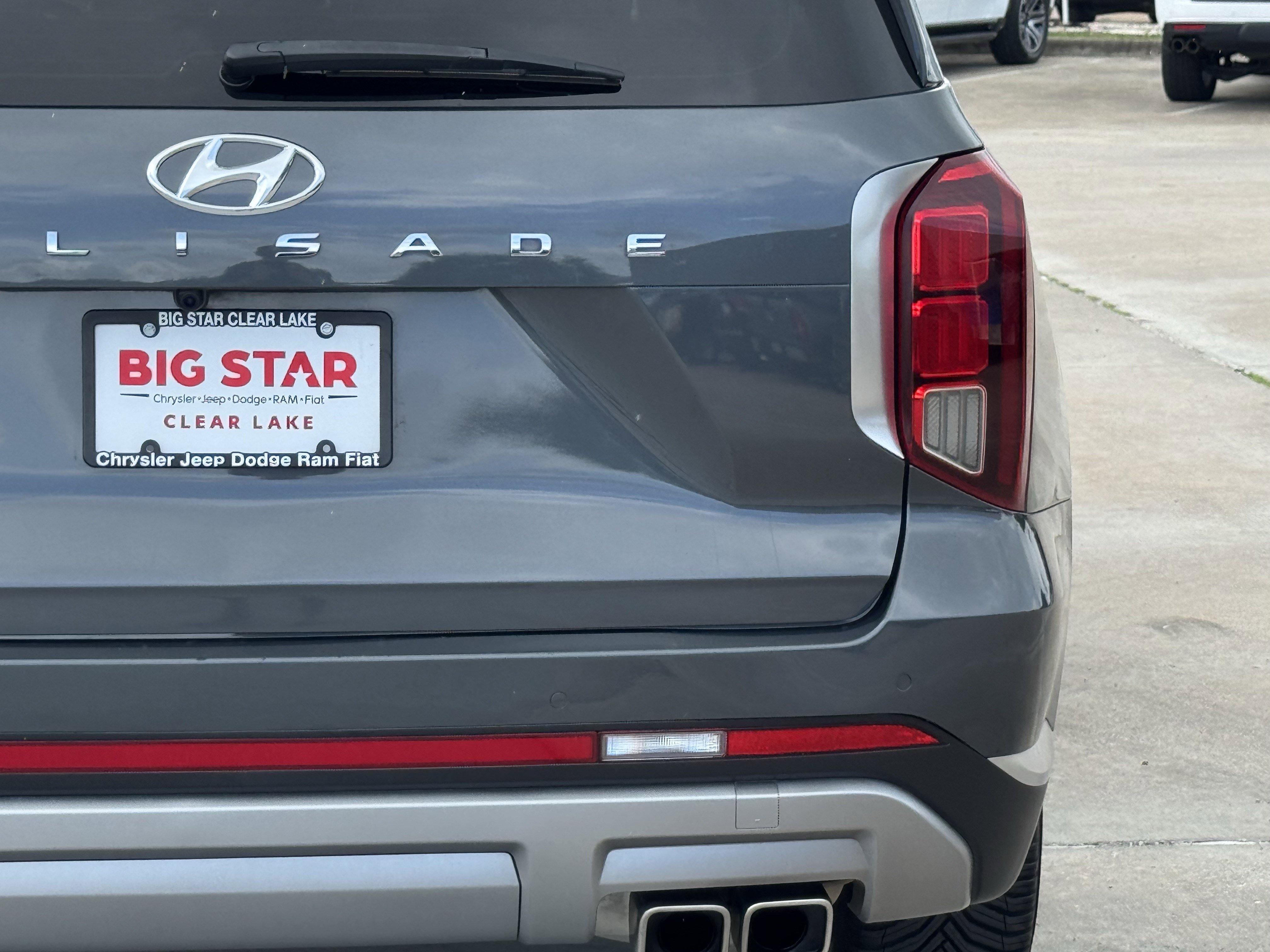 Used 2023 Hyundai Palisade Limited image 10