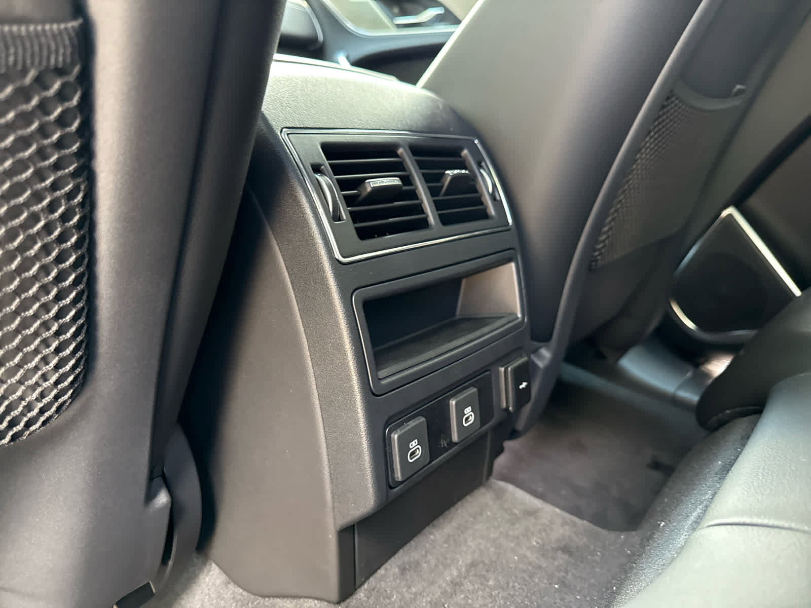 New 2026 Jaguar F-PACE R-Dynamic S image 20