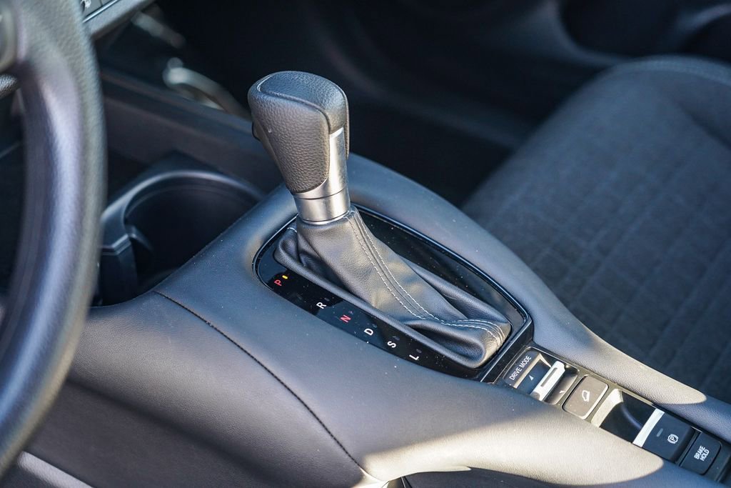 Used 2023 Honda HR-V LX image 20