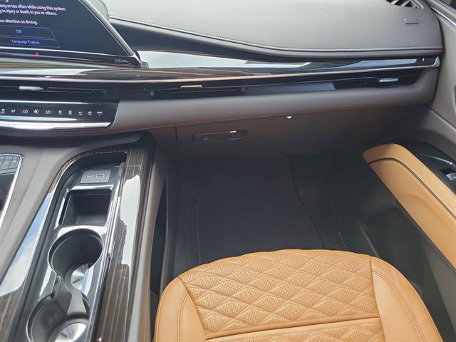 Certified 2023 Cadillac Escalade ESV Premium Luxury image 58