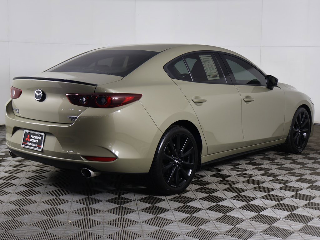 Used 2024 MAZDA MAZDA3 s image 10