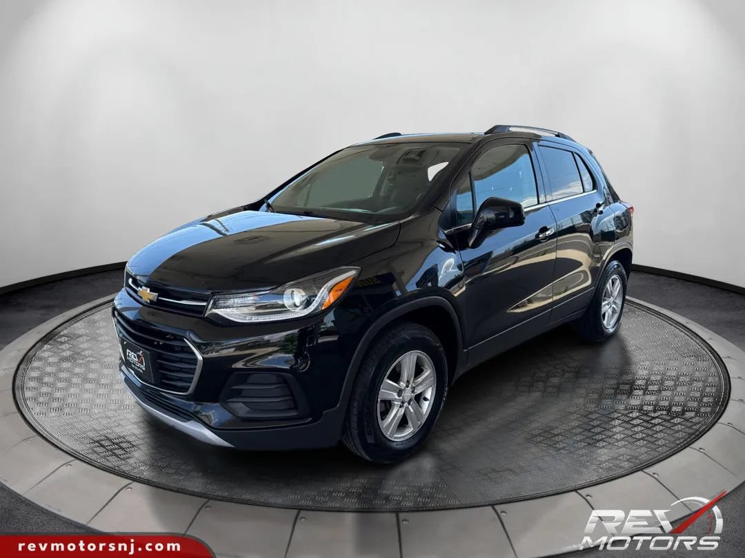 Used 2018 Chevrolet Trax LT w/ Sun & Sound Package