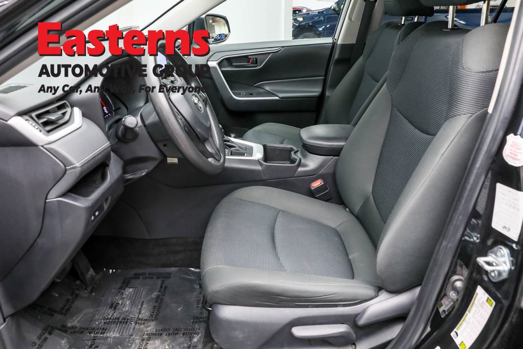 Used 2024 Toyota RAV4 LE image 14