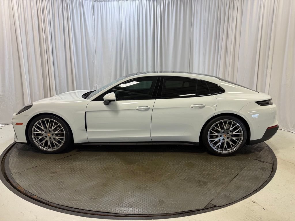 Certified 2026 Porsche Panamera 4 AWD/4WD image 2