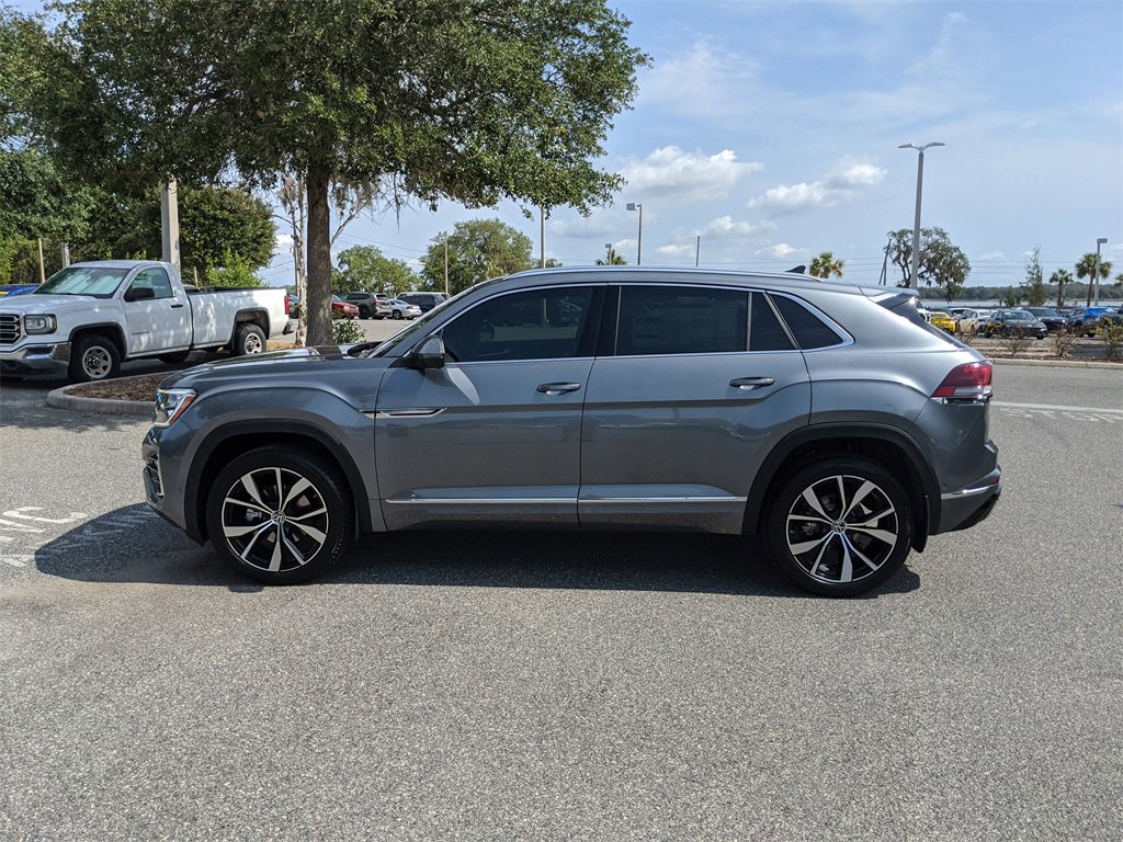 New 2025 Volkswagen Atlas Cross Sport SEL Premium R-Line image 9