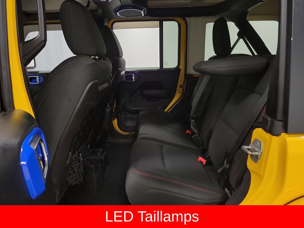Used 2018 Jeep Wrangler Unlimited Rubicon w/ Dual Top Group AWD/4WD image 26
