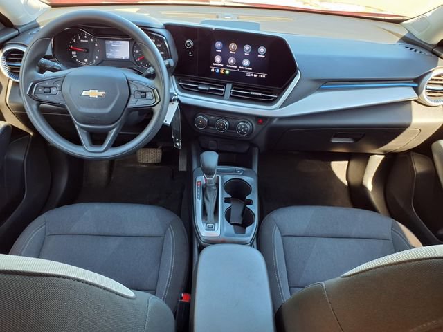 Certified 2024 Chevrolet Trax LS FWD image 9