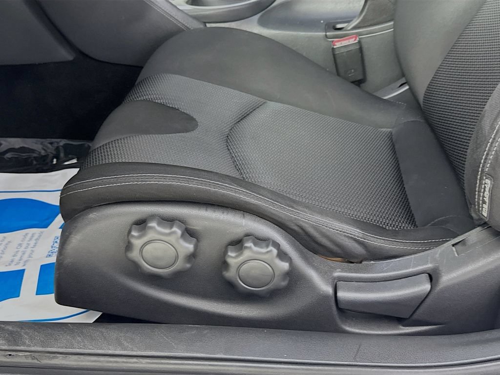 Used 2020 Nissan 370Z Coupe RWD image 22