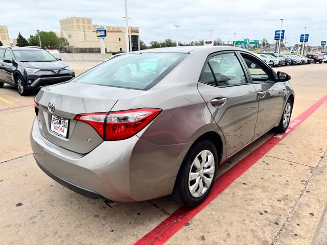 Used 2015 Toyota Corolla LE image 19