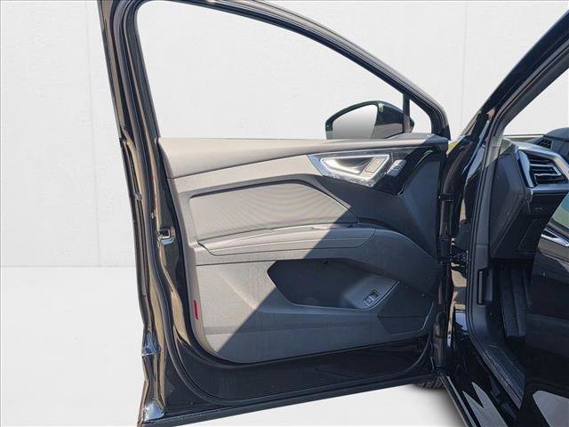 New 2026 Audi Q4 e-tron Premium image 13