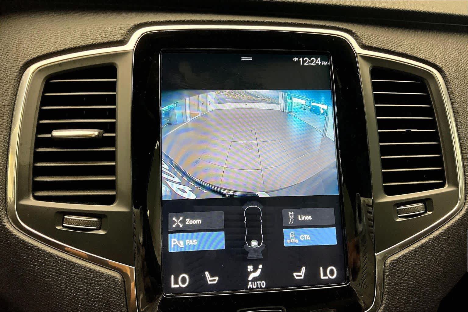 Used 2022 Volvo XC90 T5 Momentum w/ Climate Package AWD/4WD image 29
