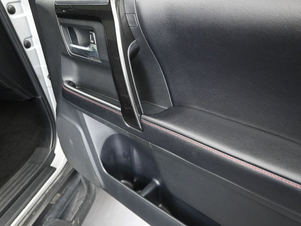 Used 2016 Toyota 4Runner Trail image 23