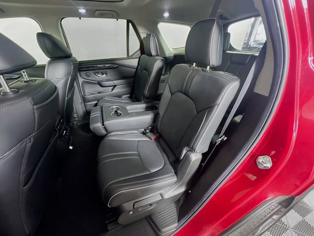 Used 2025 Honda Pilot Elite image 26