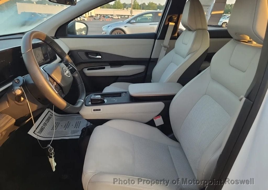 Used 2023 Nissan Ariya FWD image 2