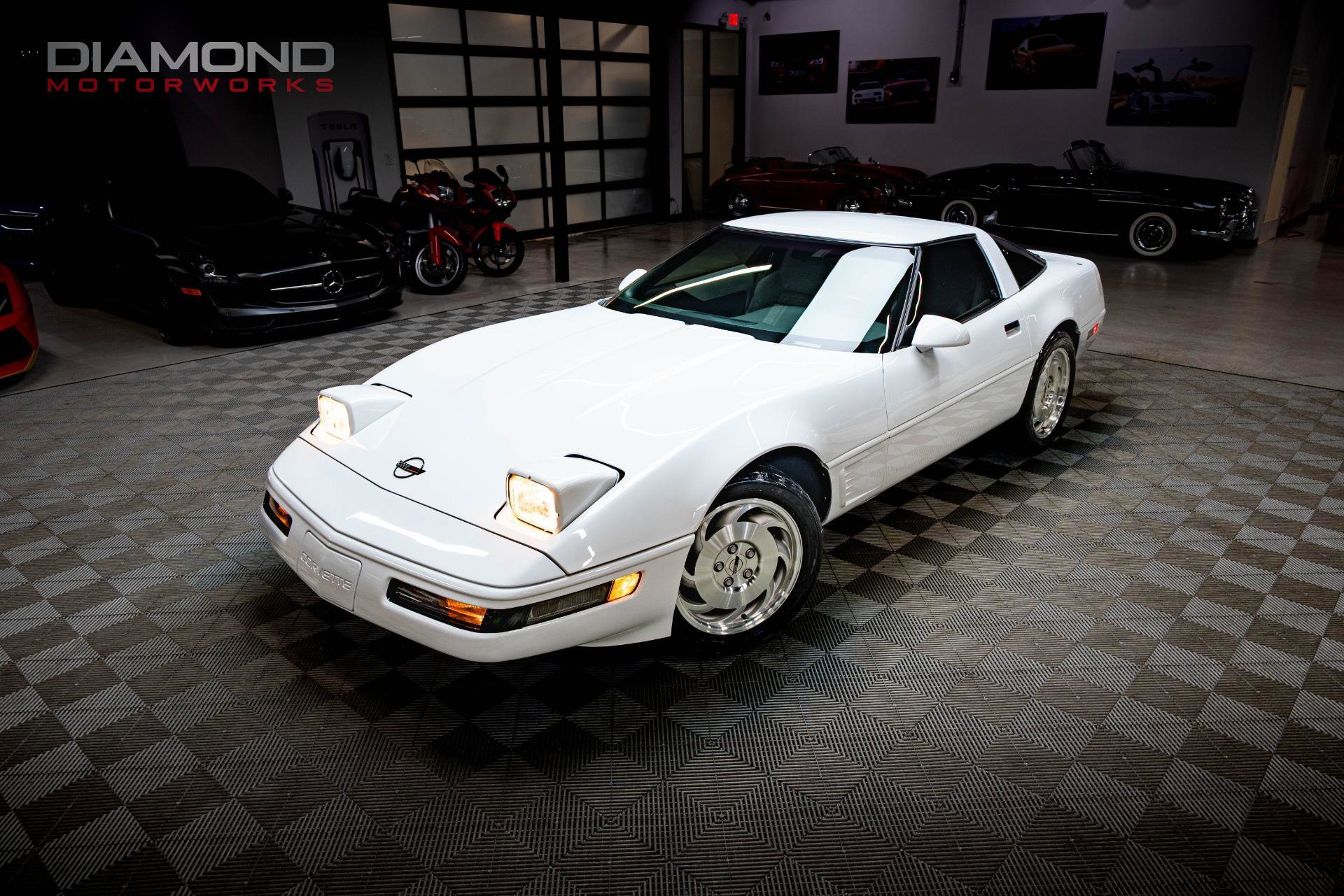 Used 1995 Chevrolet Corvette Coupe image 9