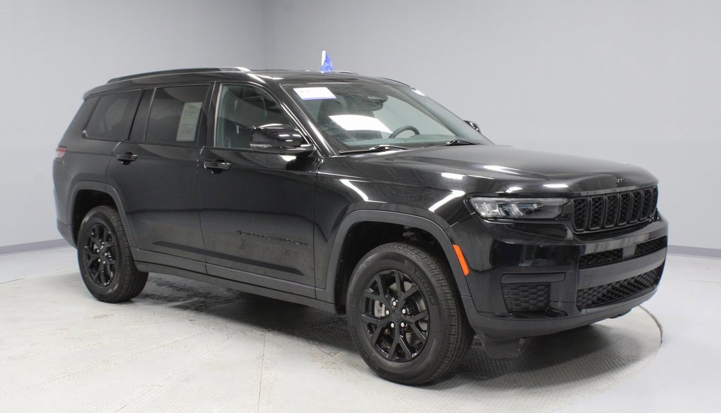 Used 2024 Jeep Grand Cherokee L Laredo