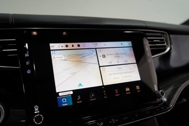 Used 2022 Jeep Wagoneer Series III w/ Premium Group I image 25