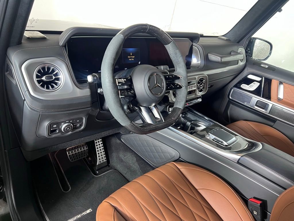 Used 2025 Mercedes-Benz G 63 AMG 4MATIC image 4