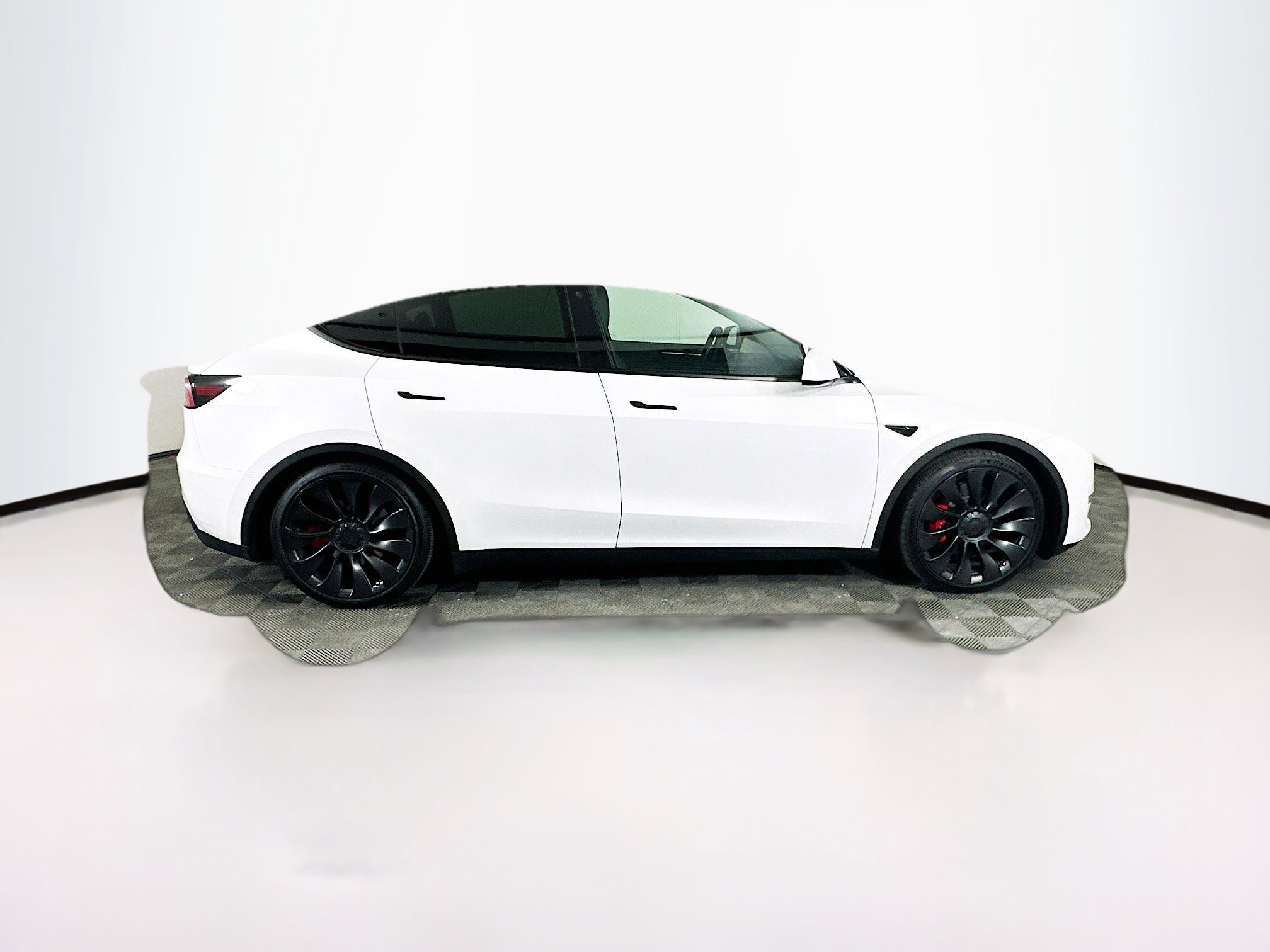 Used 2023 Tesla Model Y Performance AWD/4WD image 10