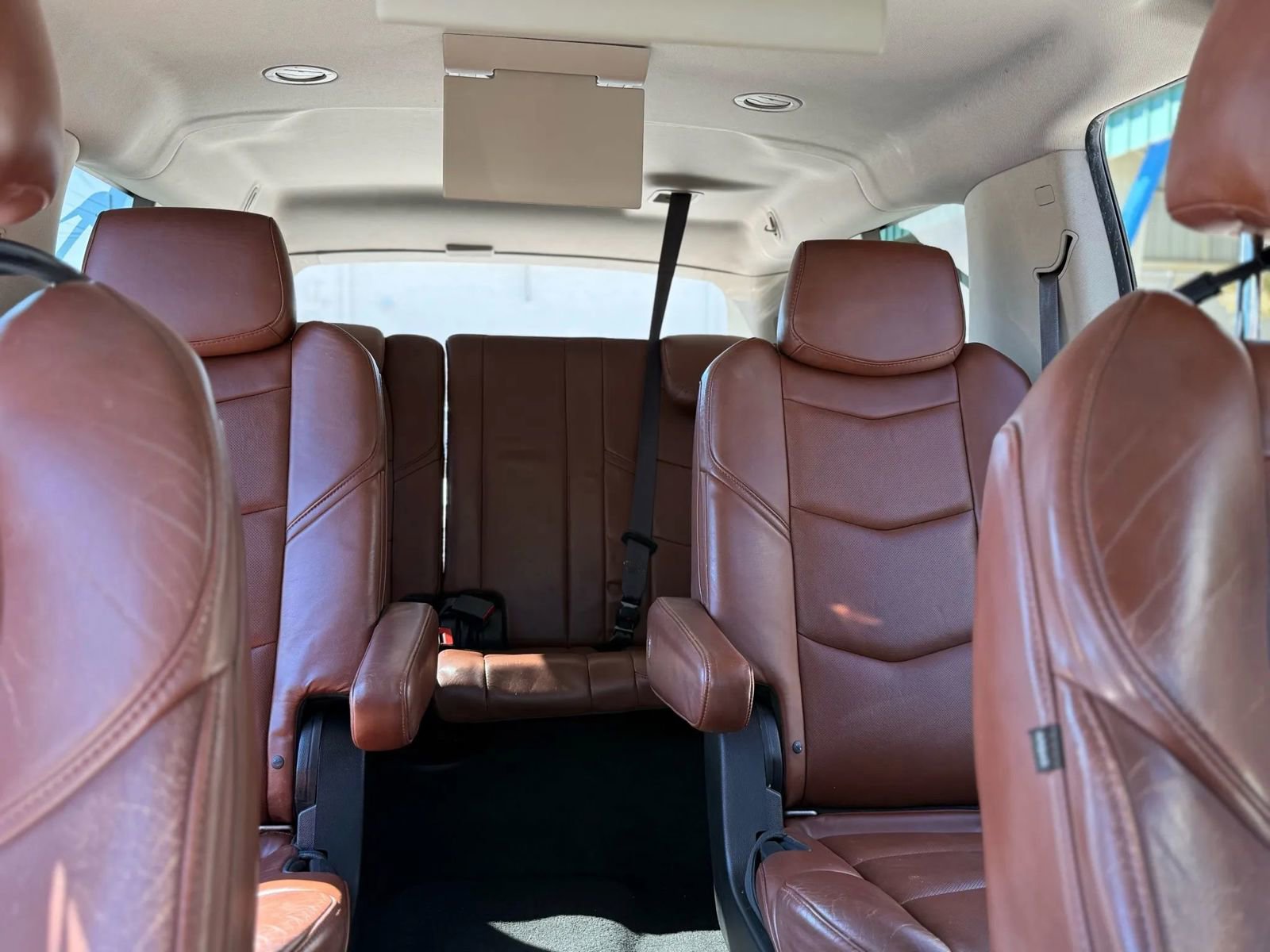 Used 2015 Cadillac Escalade ESV Premium image 26