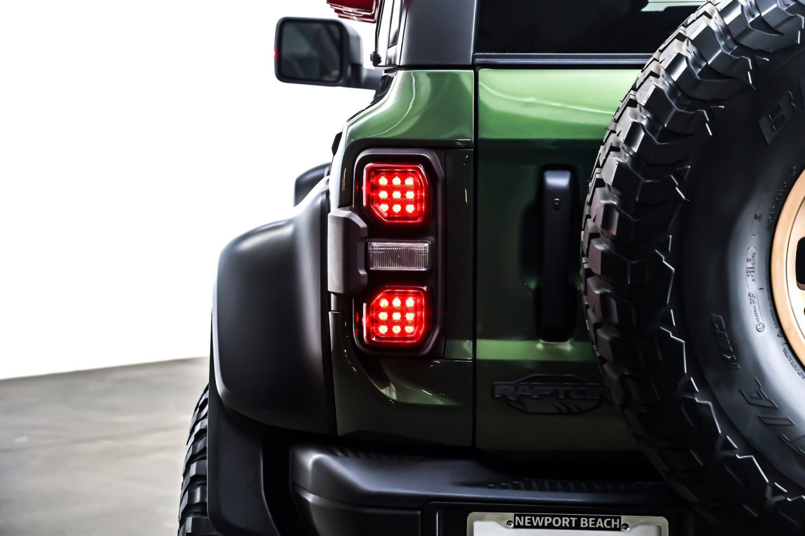 Used 2022 Ford Bronco Raptor image 16