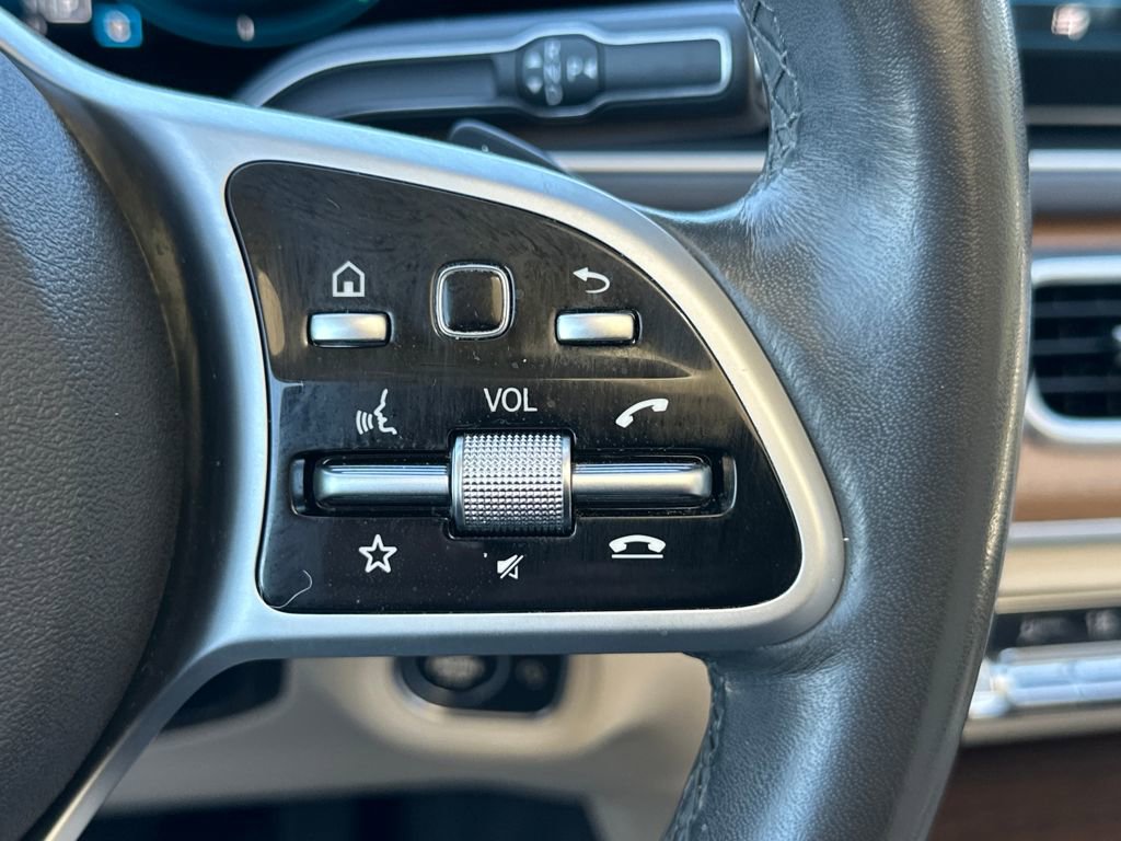 Used 2020 Mercedes-Benz GLS 450 4MATIC image 23