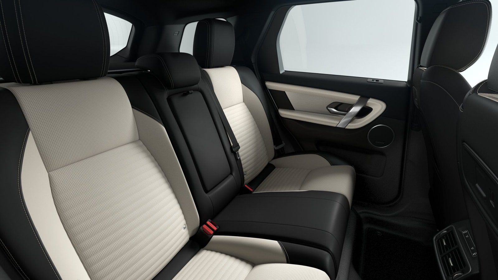 New 2026 Land Rover Discovery Sport Landmark AWD/4WD image 7