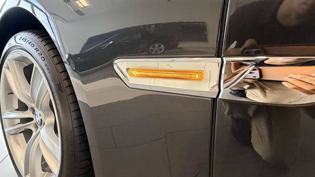 Used 2012 BMW 750i RWD image 17