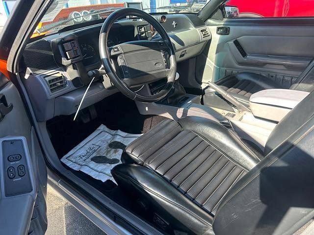 Used 1993 Ford Mustang LX RWD image 8